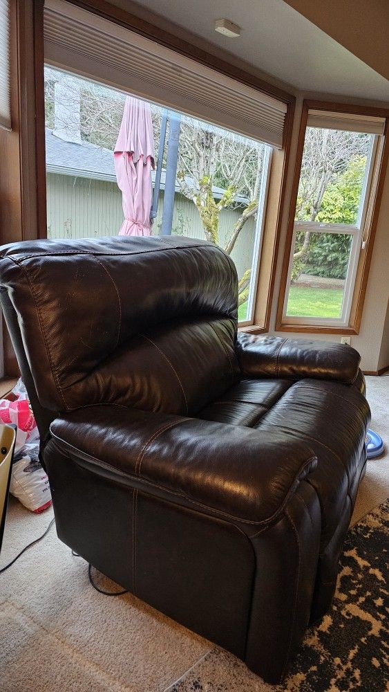 3-Piece Reclining Power Couch, Loveseat w/ Console, and Chair - Pick-up Only!