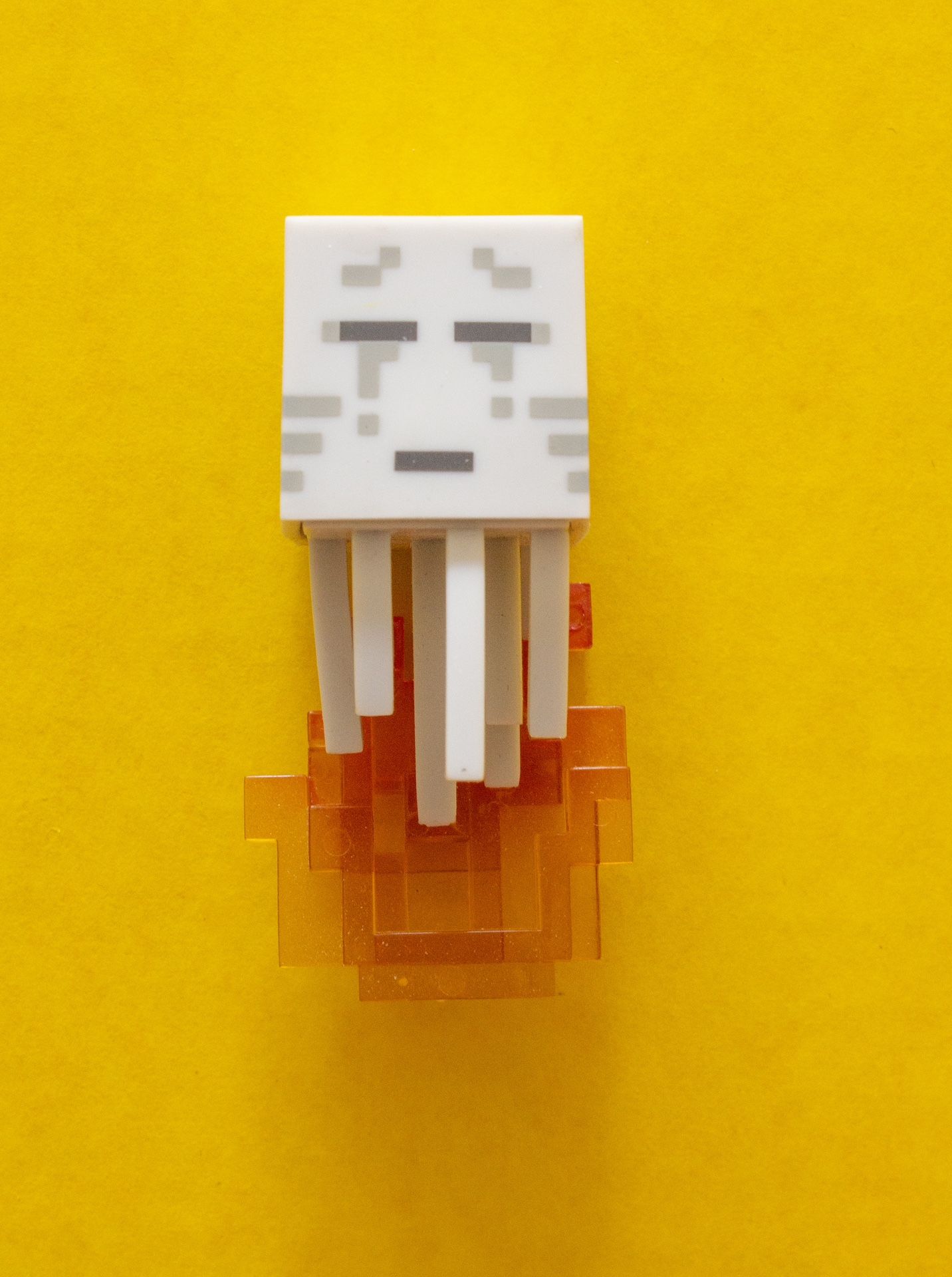Minecraft Craftables Series 1 Ghast Fight 3” Figure - INCOMPLETE