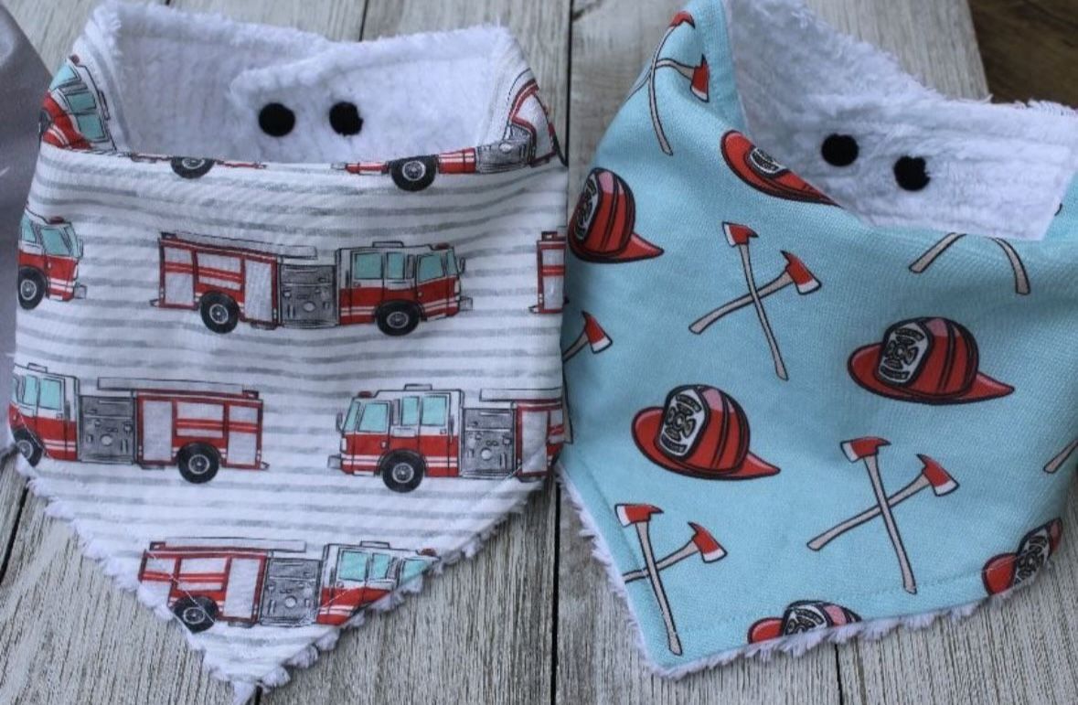New Hand Made 3 Piece Bandana Fireman / Firetruck Baby Bib Set 