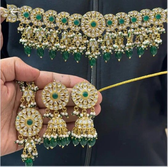 Choker Set