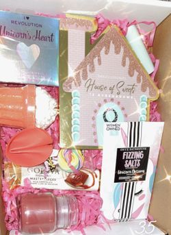 Giftbox - Easter - Birthday - Mother’s Day - Makeup