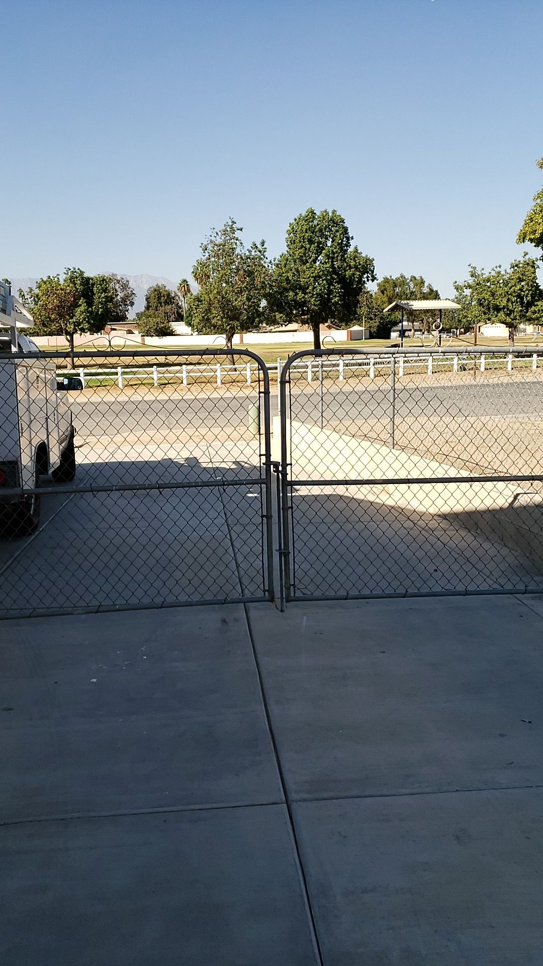 Chain link gates