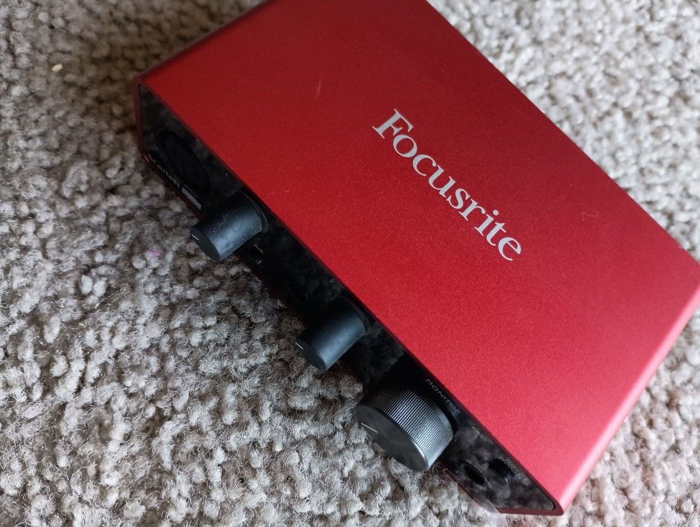 FOCUSRITE SCARLETT SOLO