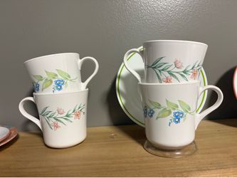 Corelle my Garden 4 Teacups/Coffee Mug, 1 Saucer. (FRONT PORCH PICK UP, CASH, ONLY.)