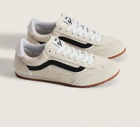 Women’s vans size 9