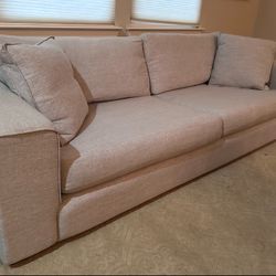 Article Couch 