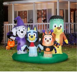 10ft Blowup Bluey And Family Halloween Decor