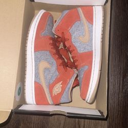 Air Jordan 1 Mid SE / Size 8:5 Men