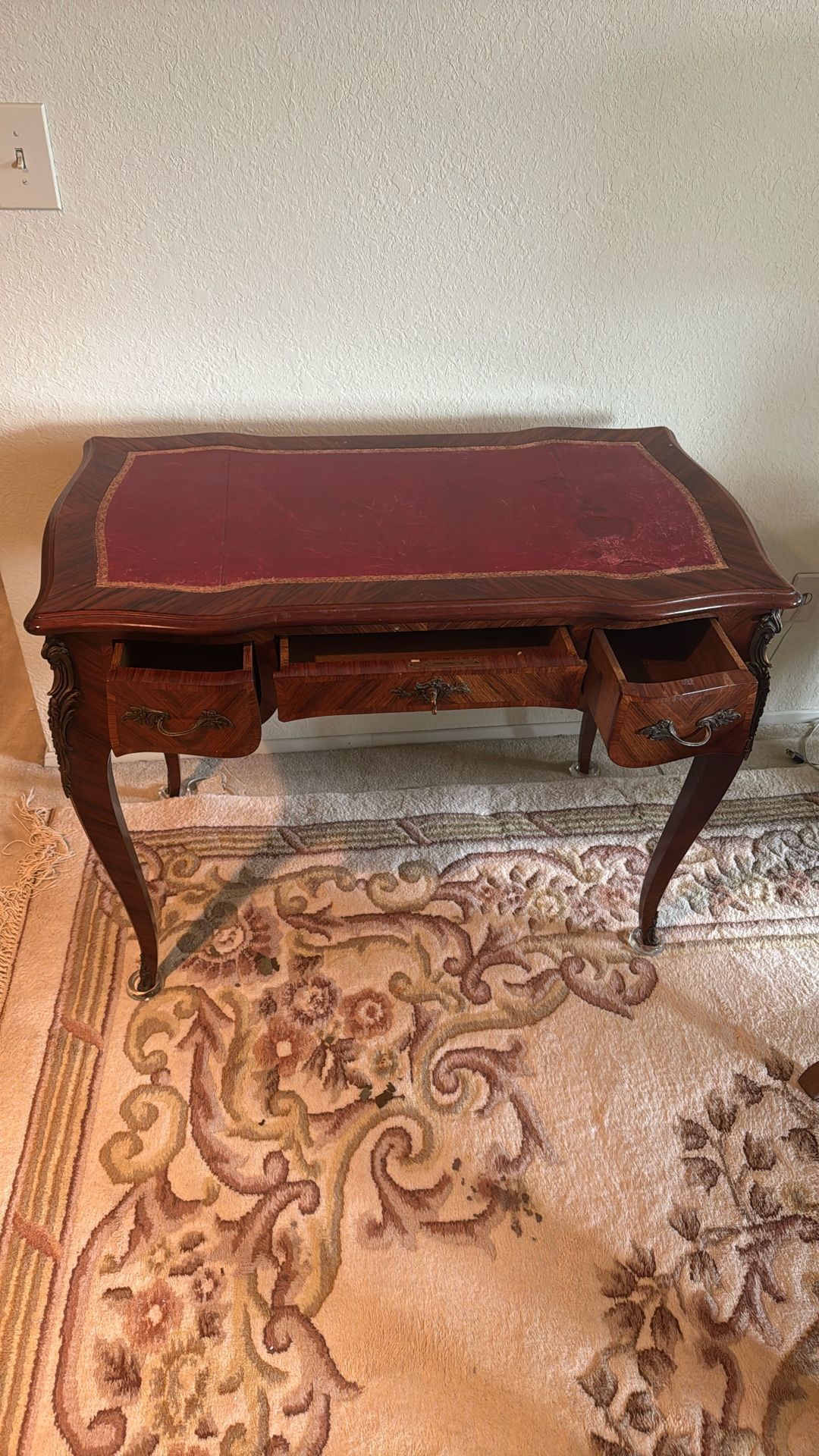 1900s Vintage French Ladies Leather Top Desk