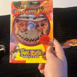 Mary Kate And Ashely Book
