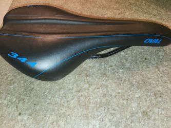 Oval Bike Racing Saddle Comfy Cushioned Yet Aerodynamic