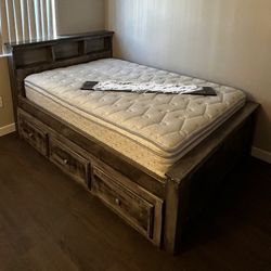 Solid wood Full bed frame with three drawers