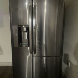 LG Refrigerator 