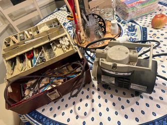 Badger Air Brush Compressor and Tools
