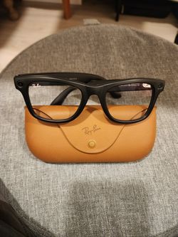 Ray-Ban Meta (Gen 2) Wayfarer AI Glasses Matte Black Clear Large