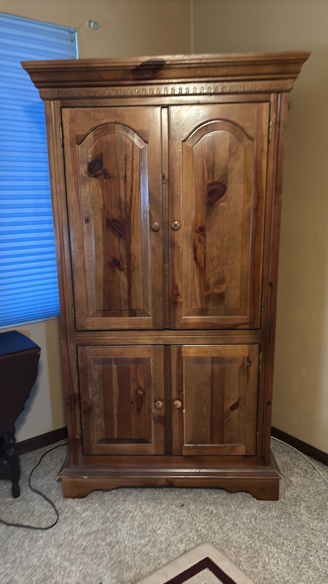 Armoire