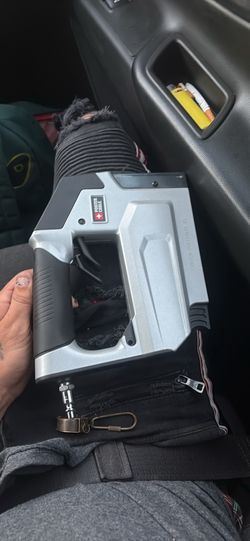 Air powered fastener