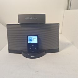 Rare Apple  I-Pod/Bose Speaker Combo 