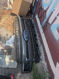 Ford truck grill