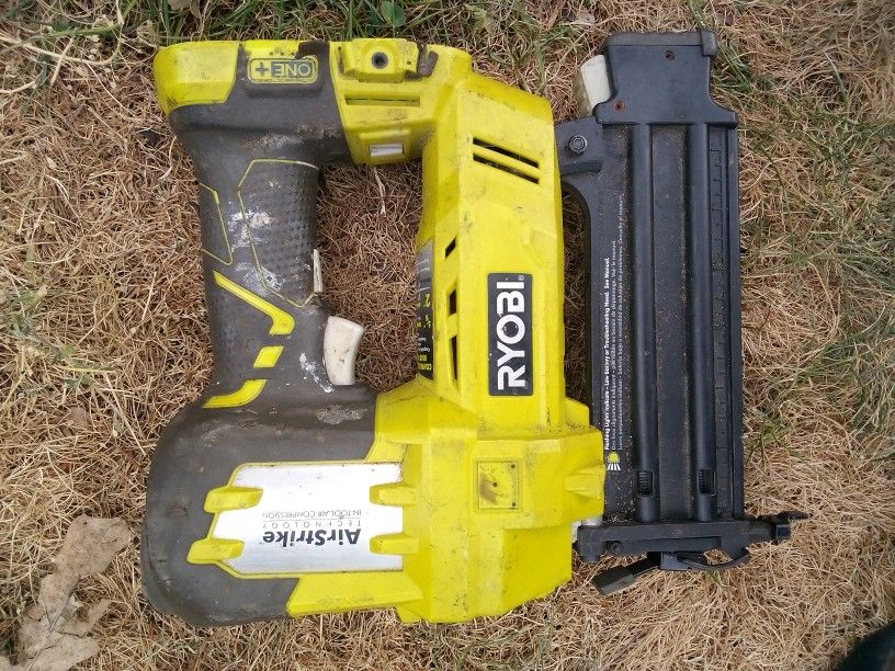 Cordless Air Strike Brad Nailer 