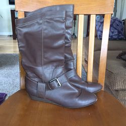 Brown wedge boots