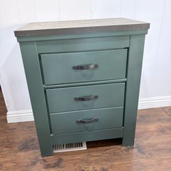 Green Night Stand 