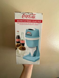 Coca-Cola slushie/ice cone machine
