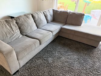 Gray Fabric Sectional Sofa with Chaise
