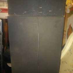 Fisher Speakers