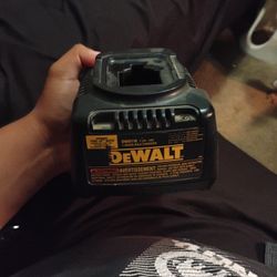 DeWalt Charger