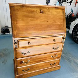 Beautiful American Traditional Pine wood 4-Drawers Drop Front Secretary Desk