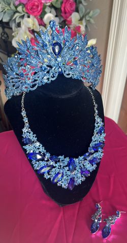 Quince Crown Blue