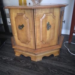 End table for $10