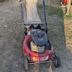 TrueCut Commercial Rotary Lawn Mower Self-propelled With Catcher Just Like In Picture Needs Work Sign For 300 Cash Honda Motor