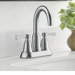 Allen & Roth Townley Polished Chrome 4-in Center set 2-handle Water Sense High Arc Residential Handle Bathroom Sink Faucet With Drain With Deck Plate