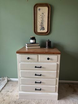 Ethan Allen Dresser
