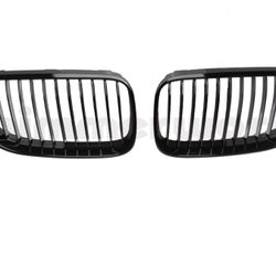 O8-12 BMW 3 Series Kidney Grills