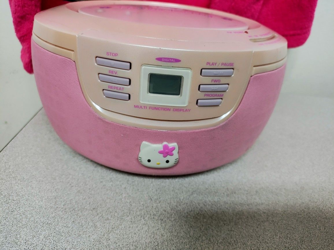 Hello Kitty cd ,Radio,Towel Wrap