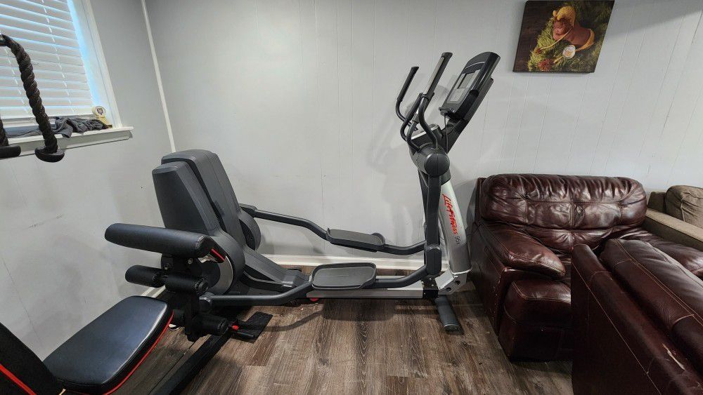 Life Fitness Elliptical 95x