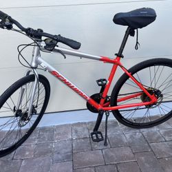 Schwinn Circuit Hybrid Bike, 700c 28” wheels, 21 speed, Men’s Red Silver