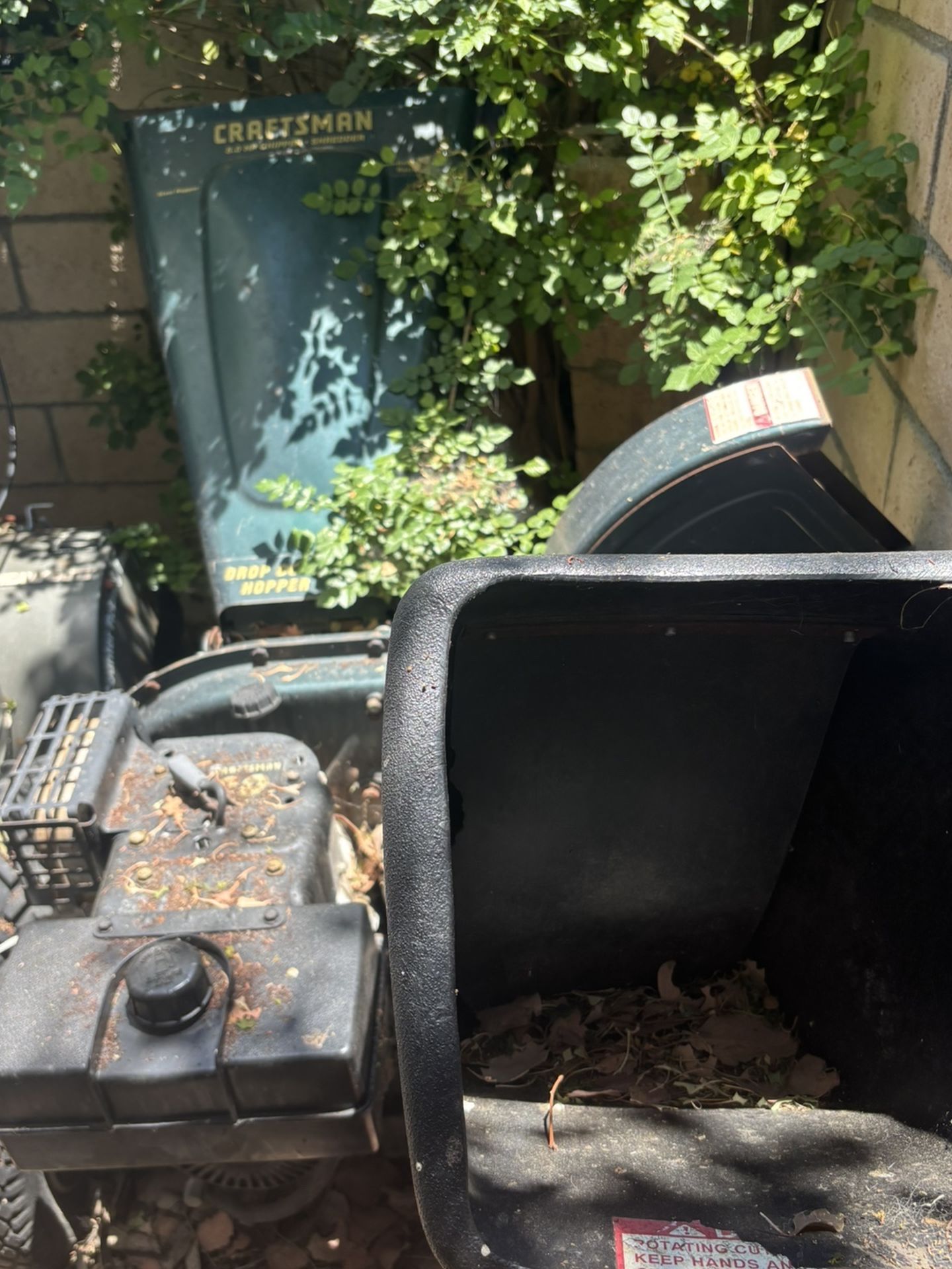 Craftsman Chipper shredder 8 HP