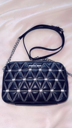 Micheal Kors Cross body