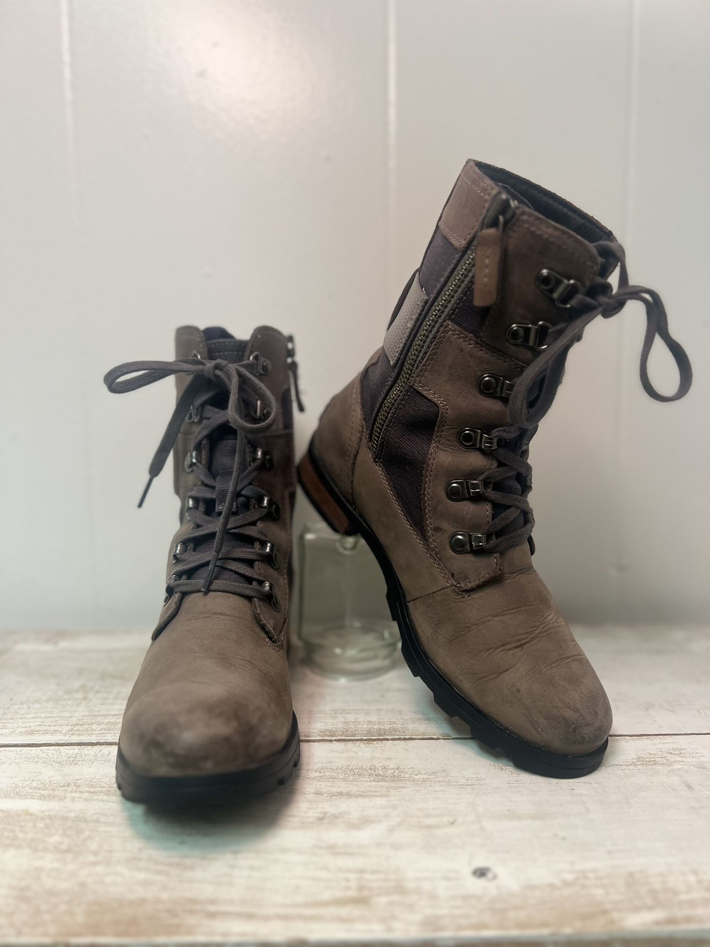 Sorel Emelie Conquest Boots 