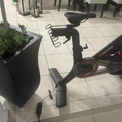 Peloton Bike