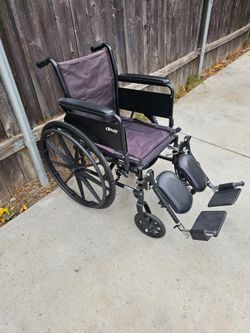 Drive Cruiser 3 Wheelchair 17in Wide