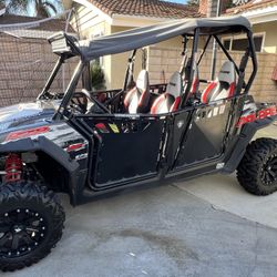2012 RZR4 Robby Gordon Edition 
