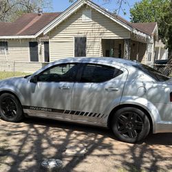 2012 Dodge Avenger