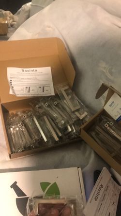Drawer or cabinet handles