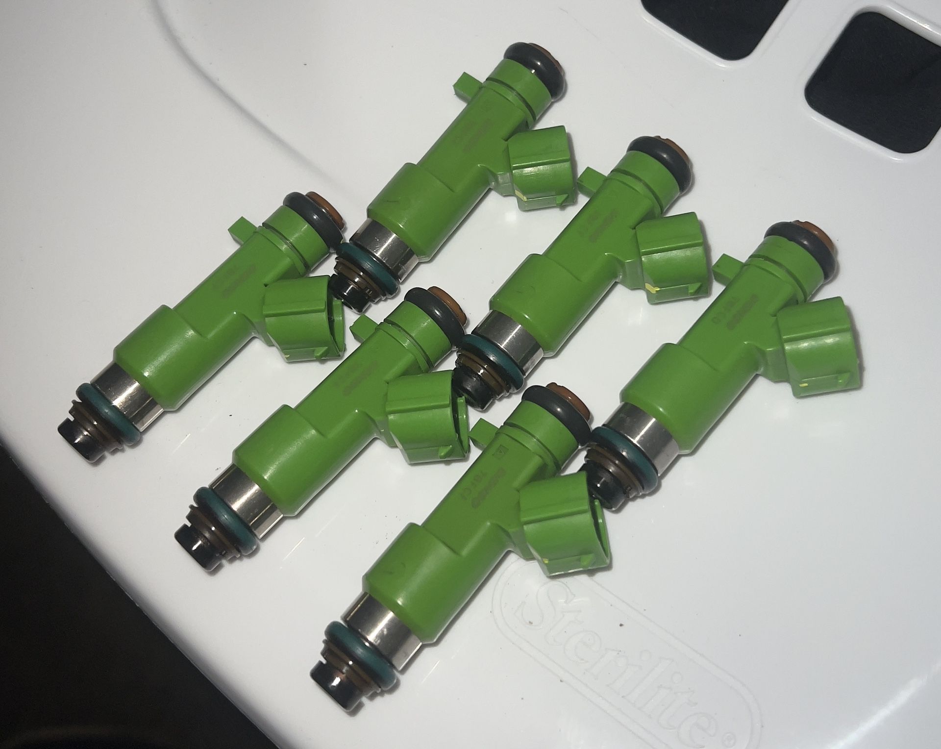 Infiniti G37s/Nissan 370z Fuel Injectors