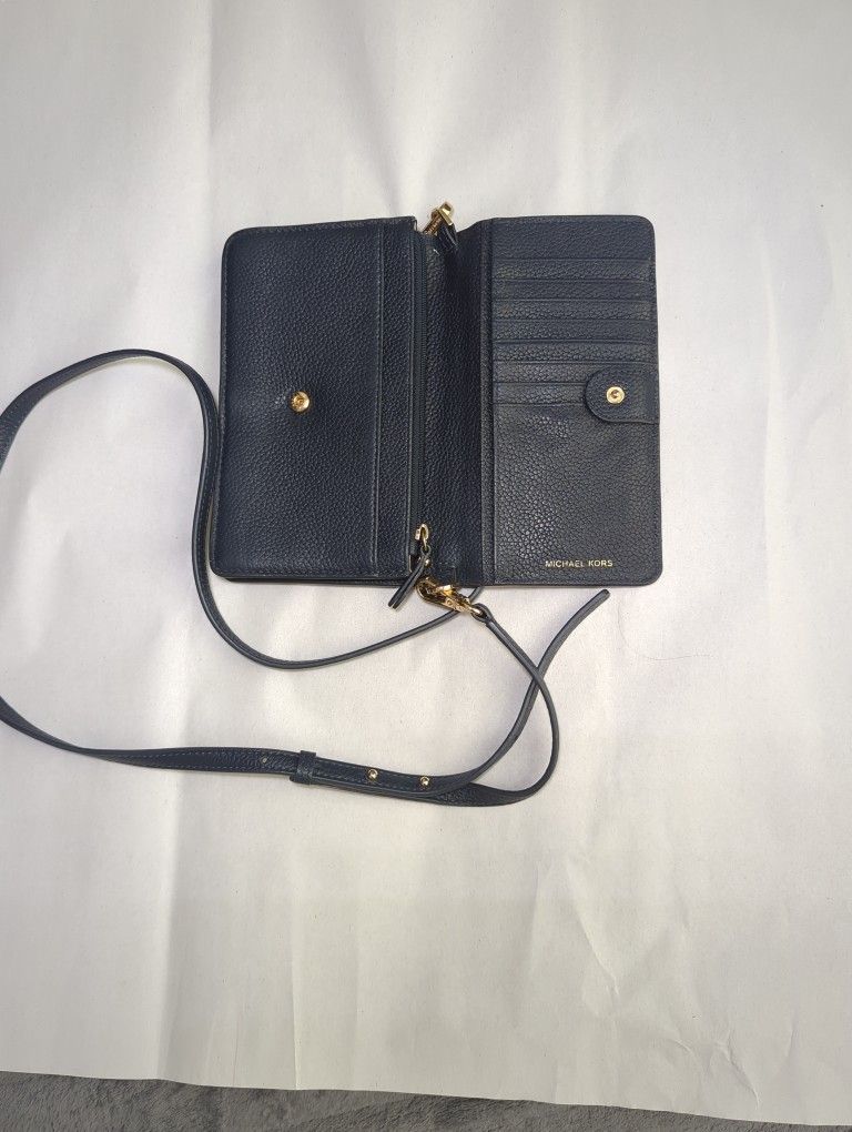Michael Kors Jet Set Travel Wallet Crossbody